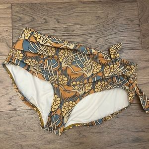 Albion Dit Simone swim bottoms